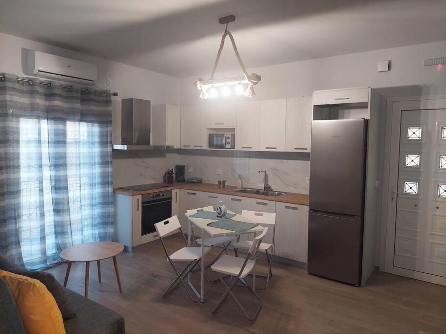 La Casita A Brand New Apartment In The Center Аргостолион Экстерьер фото
